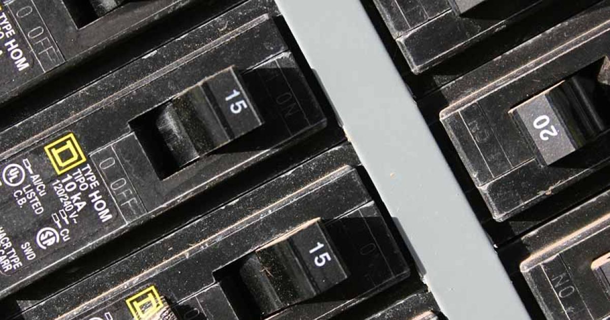 What Are the Signs of an Overloaded Electrical Circuit in Beggs, OK?